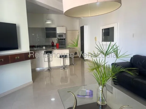 Ivonne Bracho Vende Hermoso Apartamento En E Triángulo Del Este De Barquisimeto. Mls #25-23779