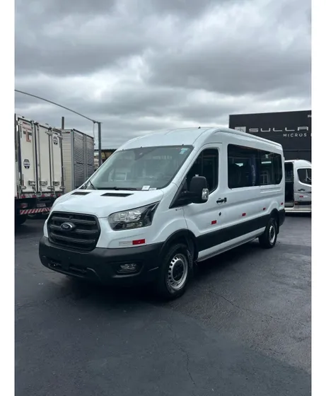 Ford Transit 2.0 Ecoblue Diesel Minibus 14+1 410l Automático