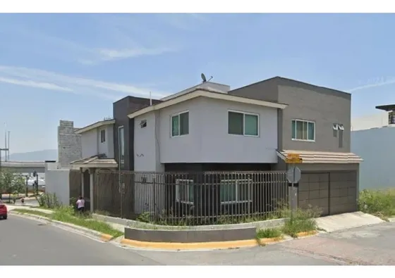 Casa En Remate En Cumbres Elite, Monterrey F-797