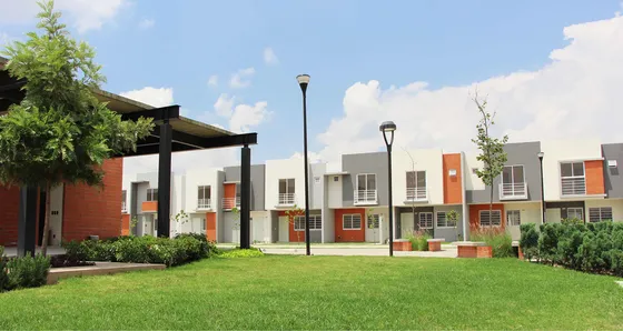 Casa En Tlaquepaque,2recámaras,2 Baños, Terraza, Vigilancia