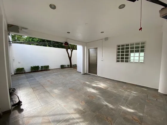 Casa En Venta En Huayacan