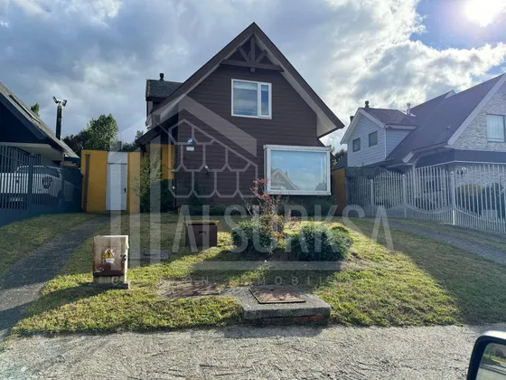 Casa En Lomas De Reloncaví 3d/3b
