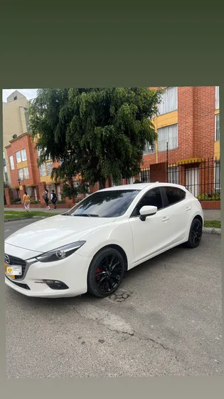 Mazda 3 2.0 Sport Grand Touring