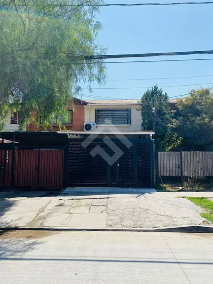 Casa En Venta En Macul