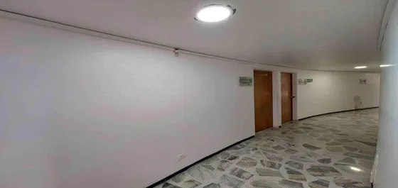 Consultorio En Venta En Avenida Santander/manizales (279060990).