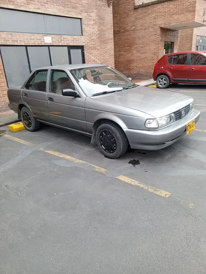 Nissan Sentra 1.6 B13