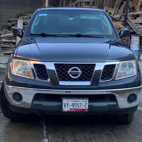 Nissan Frontier Crew Cab Se 4x4 At