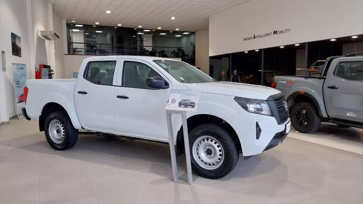 Nissan Frontier 2.3t S 4x2 Mt L22