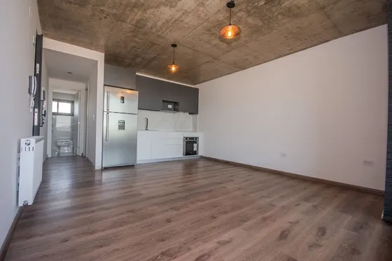 Venta Dpto 2 Amb C/ Balcon- Cochera - Permuta