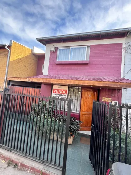 Venta Acogedora Casa 2 Pisos - Puente Alto