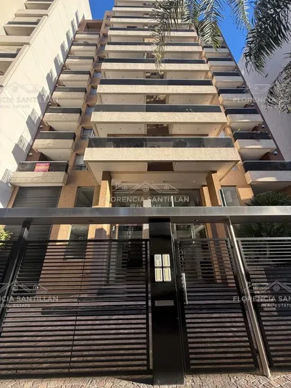 Departamento De 2 Ambientes Con Cochera En Venta Oportunidad Escucha Propuestas En Lomas De Zamora, G.b.a. Zona Sur, Argentina