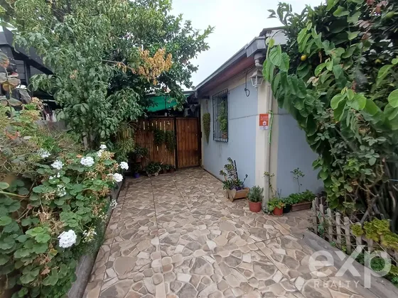 Casa En Venta De 3 Dorm. En Conchalí