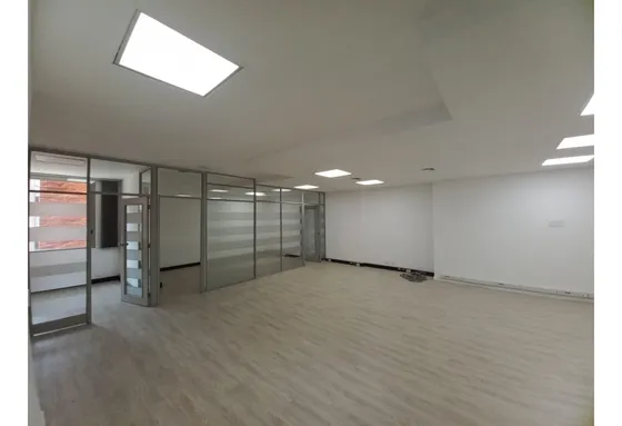 Oficina 108 M2 En Arriendo, Calle 100