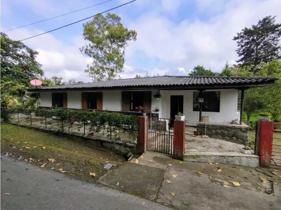 Se Vende Casa Campestre En Valle De Cocora