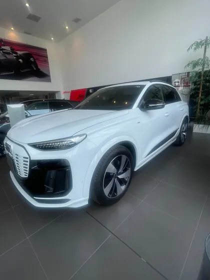 Audi Q6 E-tron 0.0 55 S-line Quattro