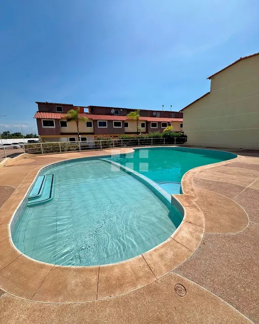 Conjunto Residencial Brisas De La Romanza