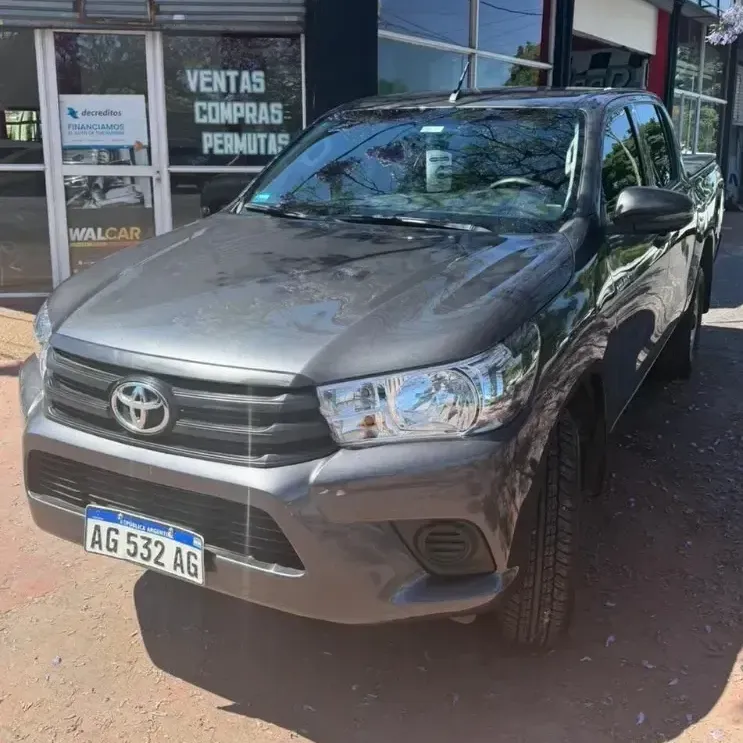 Toyota Hilux 2.4 4x4