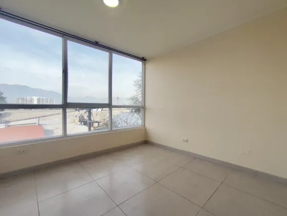 Edificio Frankfort Vista Oriente Piso 4