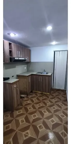 Alquila - Anexo - Sarria En Calle Ciega Cerca Del Sambil La Candelaria