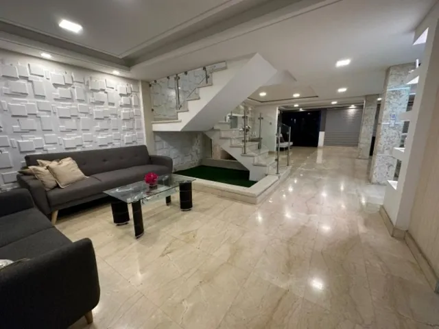 Moderna Casa-quinta Urb Prebo Ii, Calle Cerrada, 5 Hab, 7 B