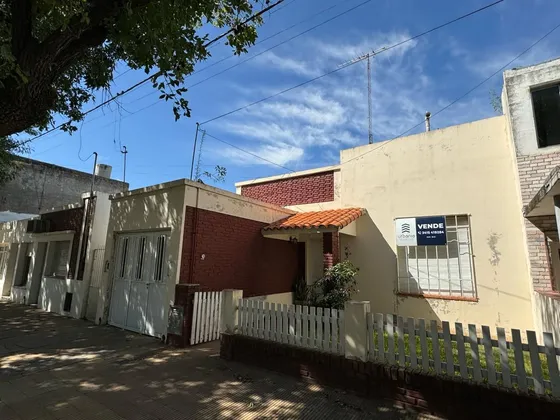Venta Casa Arequito 3 Dormitorios