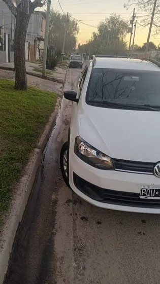 Volkswagen Saveiro 1.6 Gp Ce 101cv Safety + Pack High