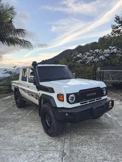 Toyota Land Cruiser Vdj