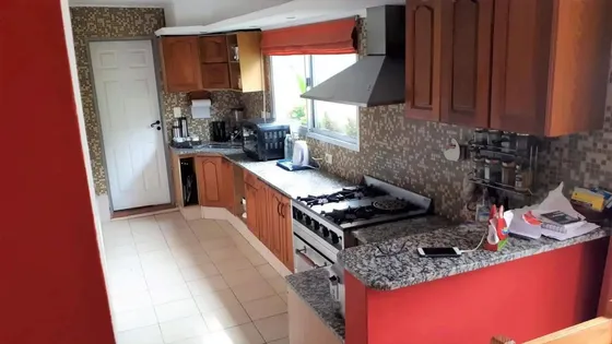 Casa En Venta - 4 Dormitorios 3 Baños - 2000mts2 - La Plata