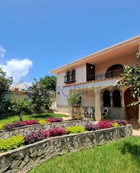 Se Vende Casa En El Centro De Turmero 