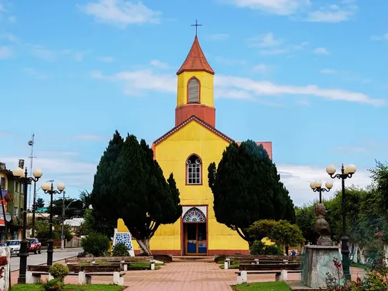 Terreno Con Cabañas En Maullín, Región De Los Lagos.