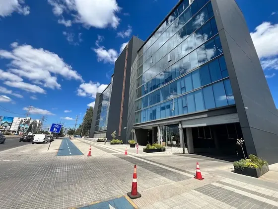 Arrendamos Excelente Box Médico Edificio Pichimapu-talca