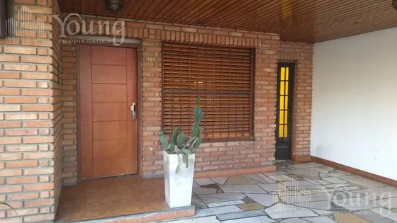 Casa En Venta Bernal 2 Lotes Casa Y Pileta