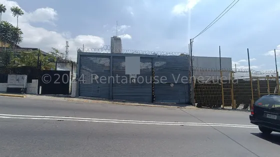 En Venta Local Comercial En Maripérez #25-13883 Jawh
