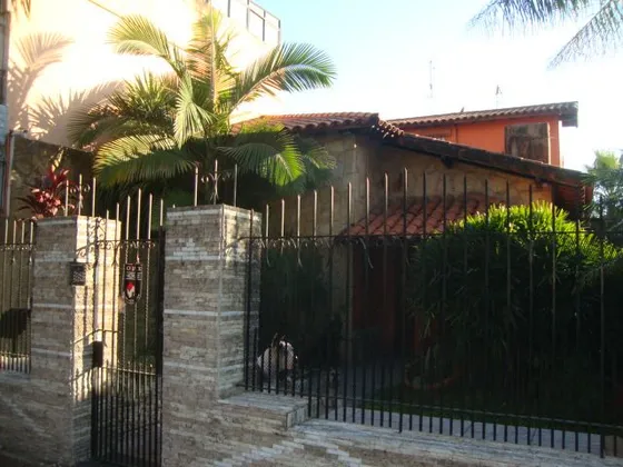 Casa En Venta En Caseros