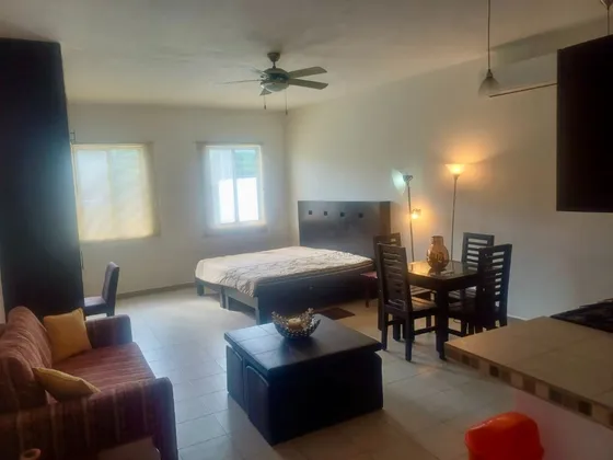 Estudio Amueblado En Renta $7,900 Pesos, Huayacan A 2 Cuadras De Ave Kabah