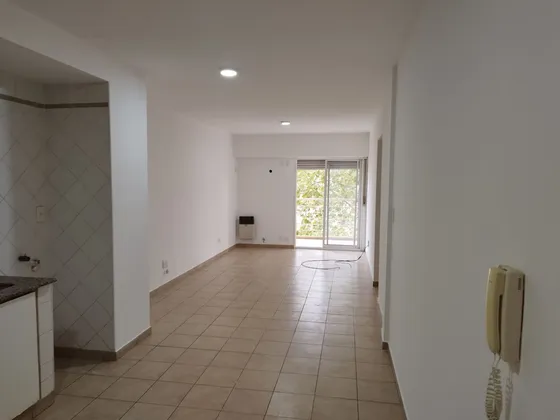 Departamento En Alquiler Un Dormitorio Con Balcón Republica De La Sexta Rosario