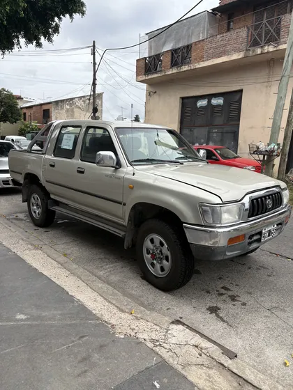 Toyota Hilux 3.0 D/cab 4x4 Sr
