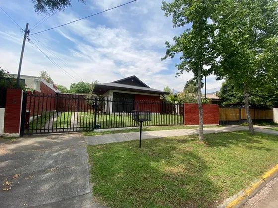 Hermosa Casa Aislada