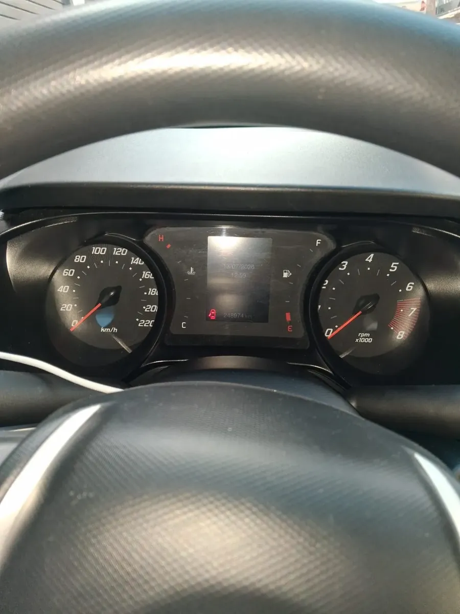 Fiat Cronos 2019 1.3 Drive Flex 4p — foto 8