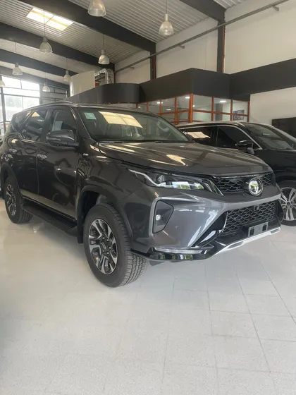 Toyota Sw4 2.8 Srx 204cv 4x4 7as At