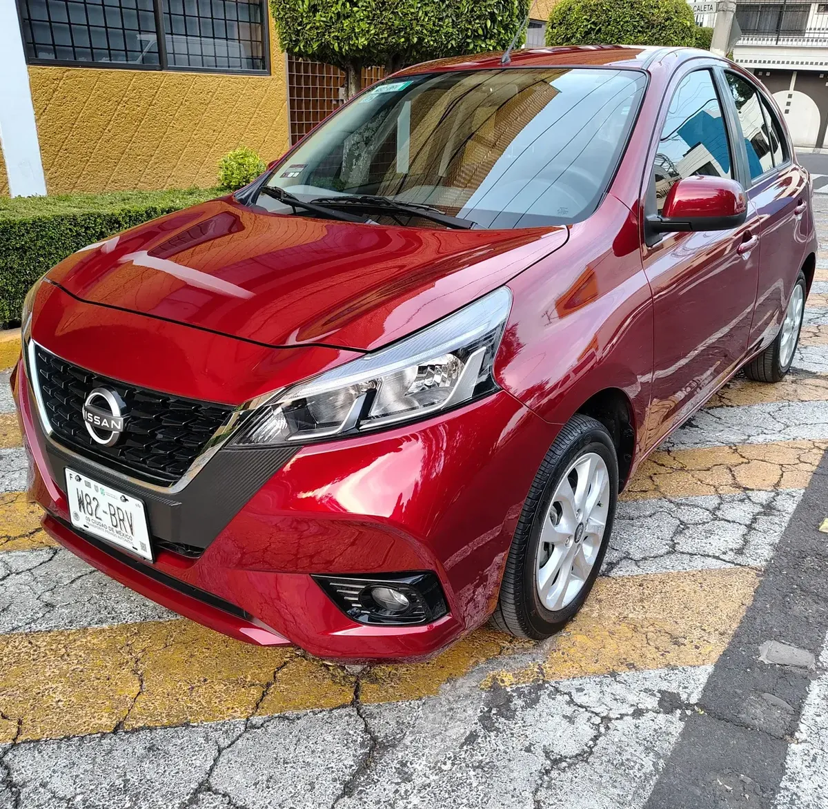 Nissan March 1.6 Advance AT