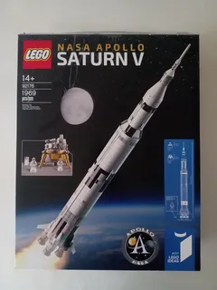 Saturn lego set hotsell