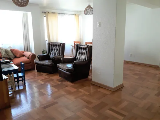 Remodelado. Sin Comisión. 4 Dorm+2 Baños+1 Estacionamiento