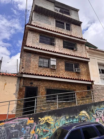 Casa En Venta Altagracia -caracas. (a.p)