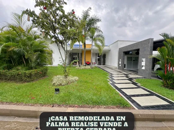 Casa Remodelada En El Condominio Palma Real