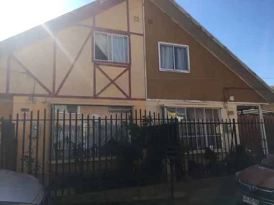 Casa En Venta En Los Pinos, Quilpué