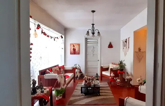 Linda Casa Antigua Residencial Con Proyeccion 