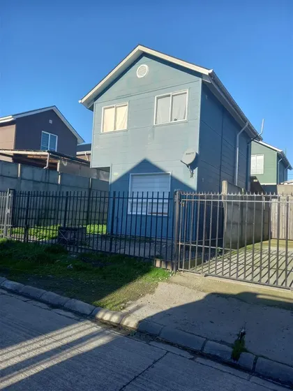Casa En Venta De 3 Dorm. En Puerto Montt.