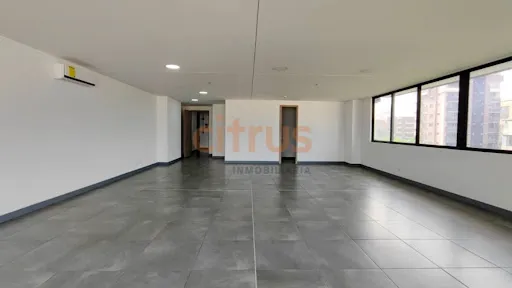 Oficinas En Arriendo Envigado 643-8292037