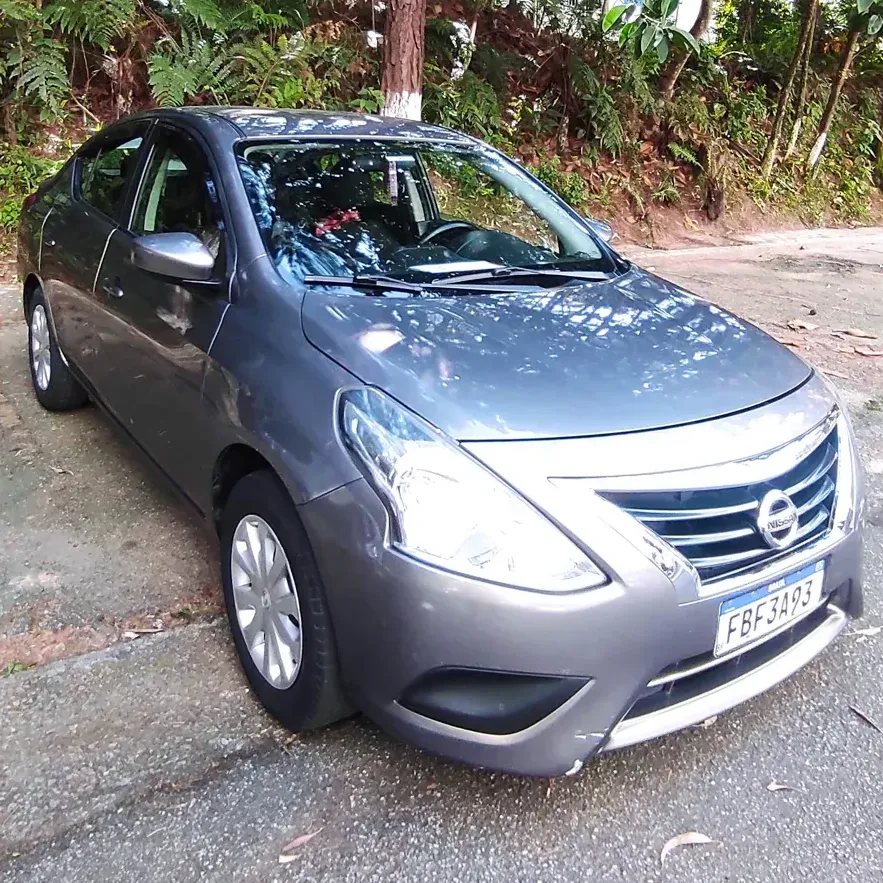 Nissan Versa 2016 1.0 12v S 4p Nissan Versa 2016 1.0 12v S 4p